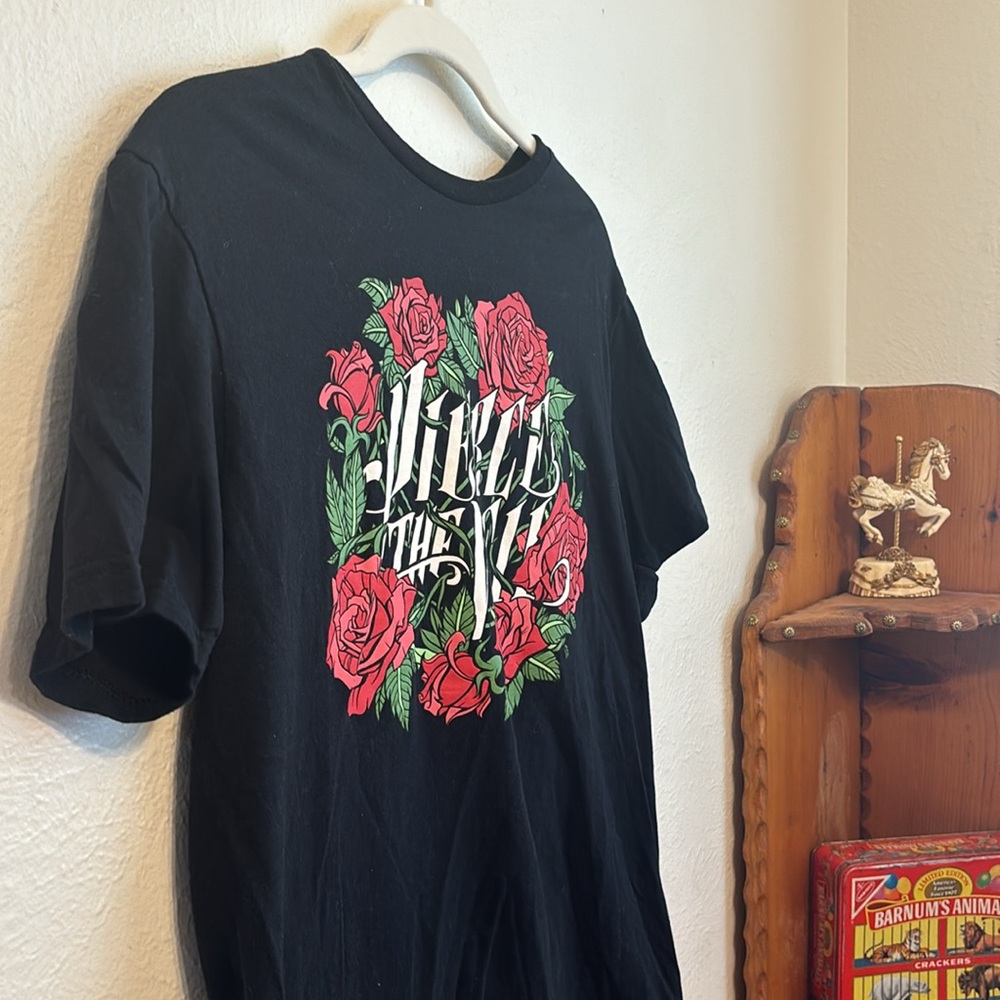 PIERCE THE VEIL BLACK SHORT SLEEVE SHIRT